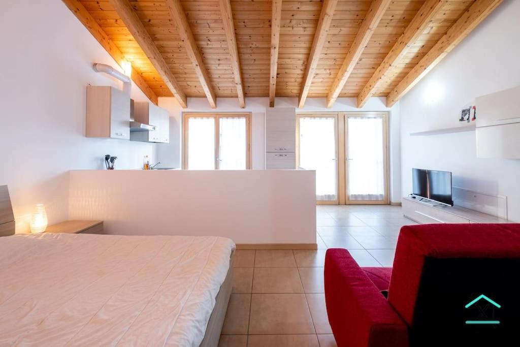 Travedona Loft By Lake Ixihome Exterior photo