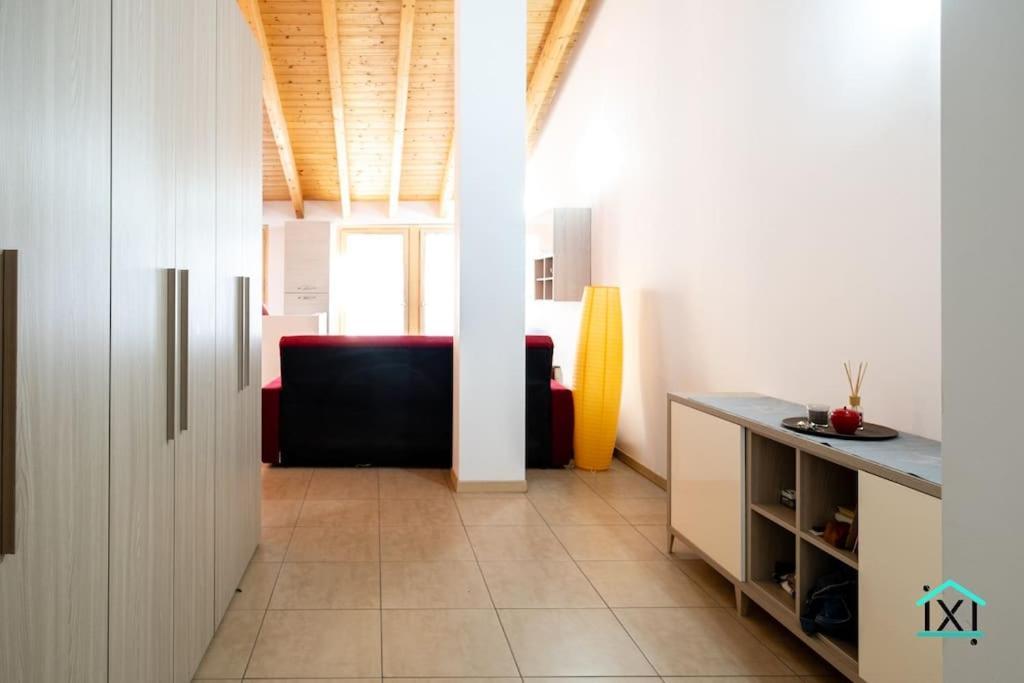 Travedona Loft By Lake Ixihome Exterior photo