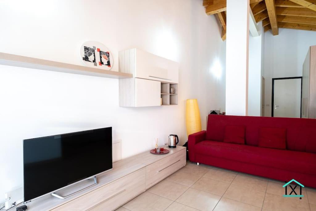 Travedona Loft By Lake Ixihome Exterior photo